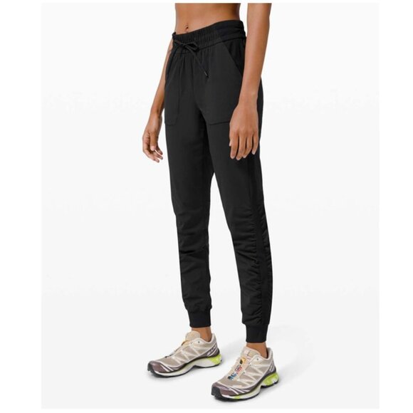 Lululemon Beyond the Studio Jogger Black Stripe Size 2 (also fits like child 12) - Picture 1 of 13